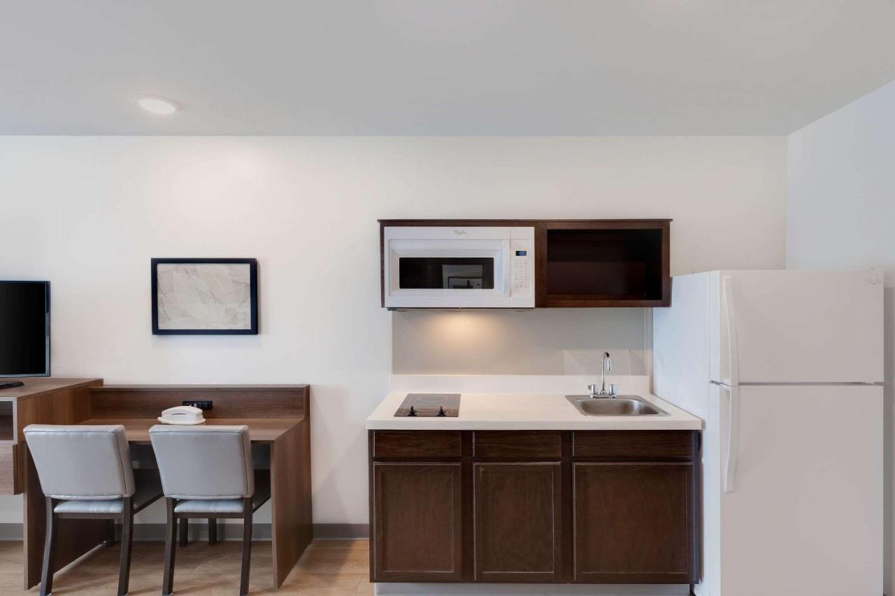 Woodspring Suites Bakersfield East Buitenkant foto
