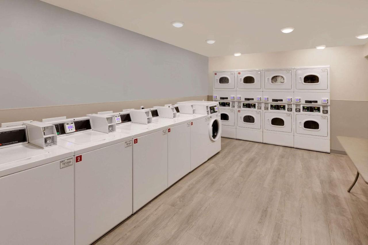 Woodspring Suites Bakersfield East Buitenkant foto