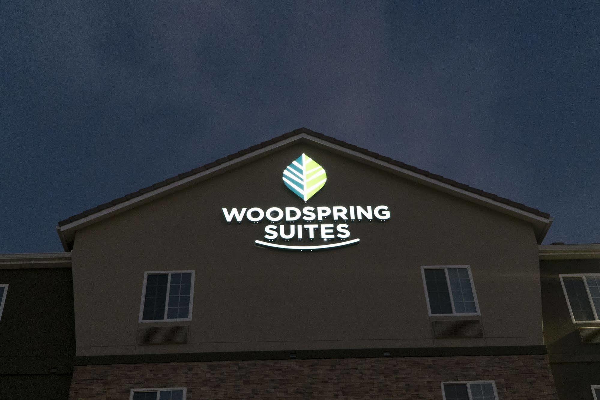 Woodspring Suites Bakersfield East Buitenkant foto