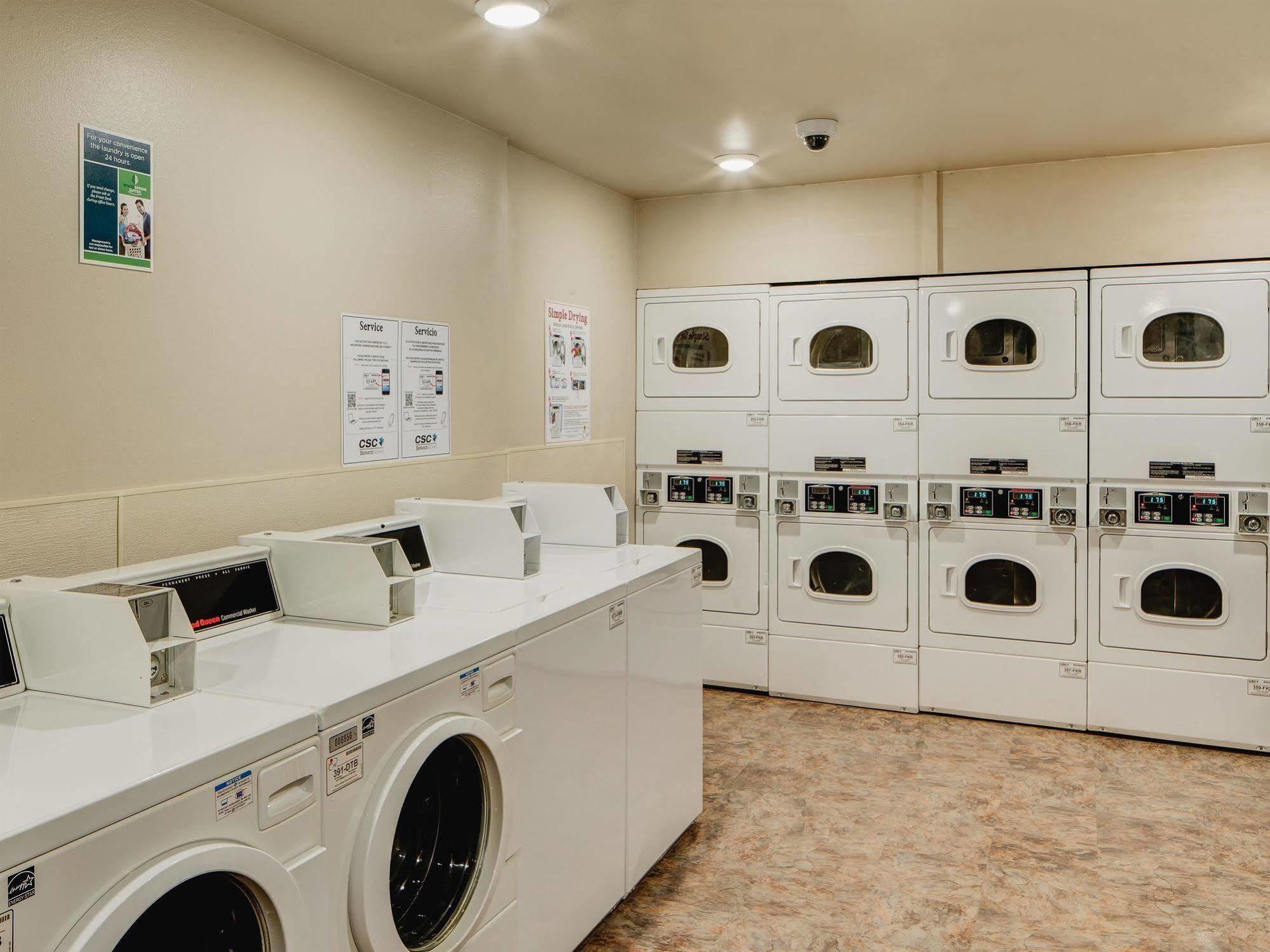Woodspring Suites Bakersfield East Buitenkant foto