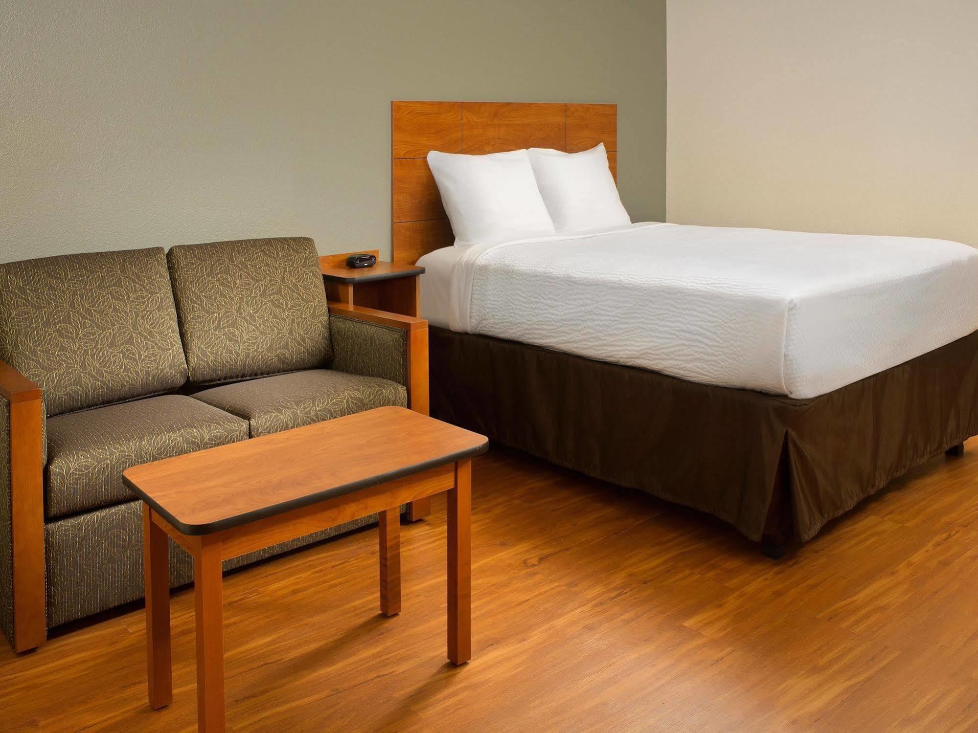 Woodspring Suites Bakersfield East Buitenkant foto